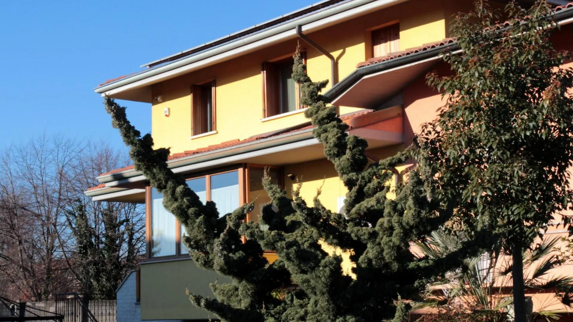 Oasi Brembate Bed And Breakfast Bed & Breakfast